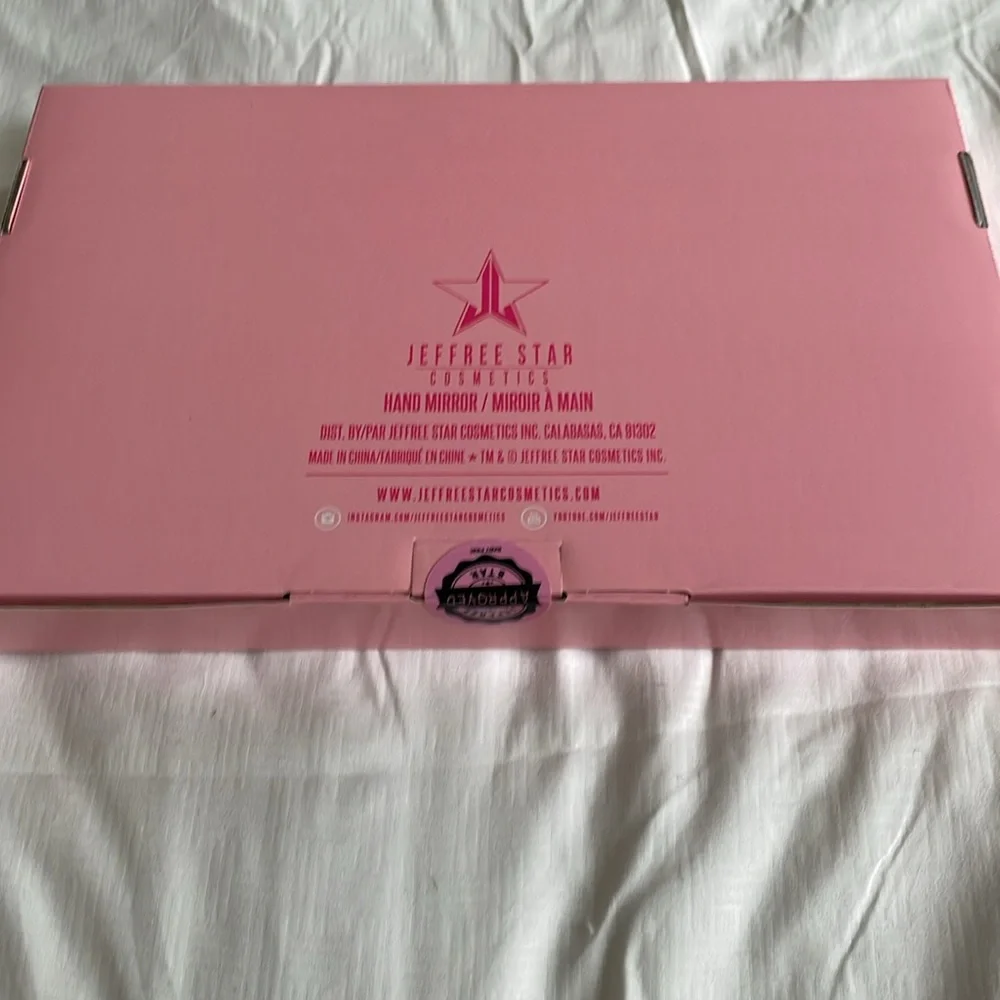 Jeffree Star mirror - baby pink